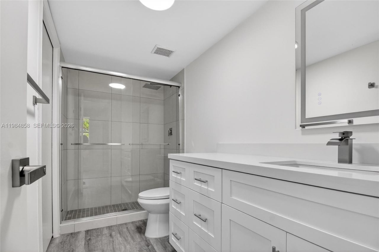 11776 SW 90th Ter , Miami, FL 33186 Photo