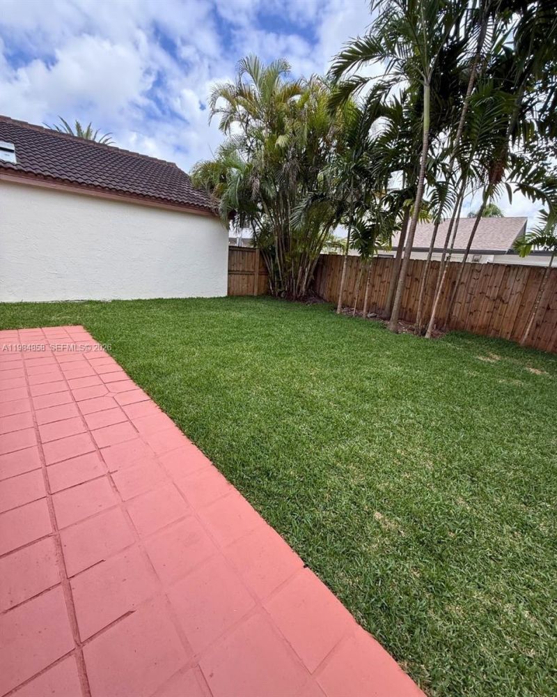 11776 SW 90th Ter , Miami, FL 33186 Photo