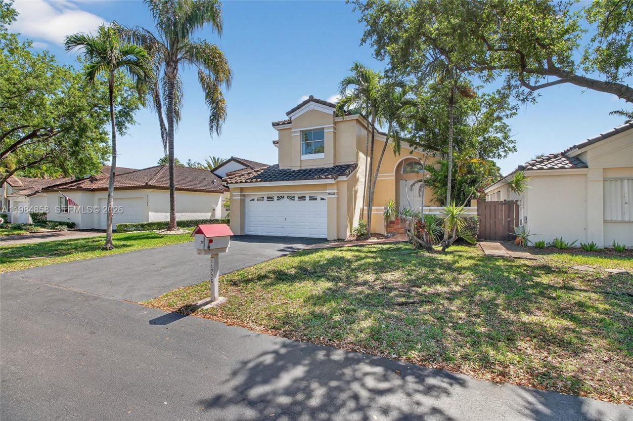 11776 SW 90th Ter , Miami, FL 33186 Photo