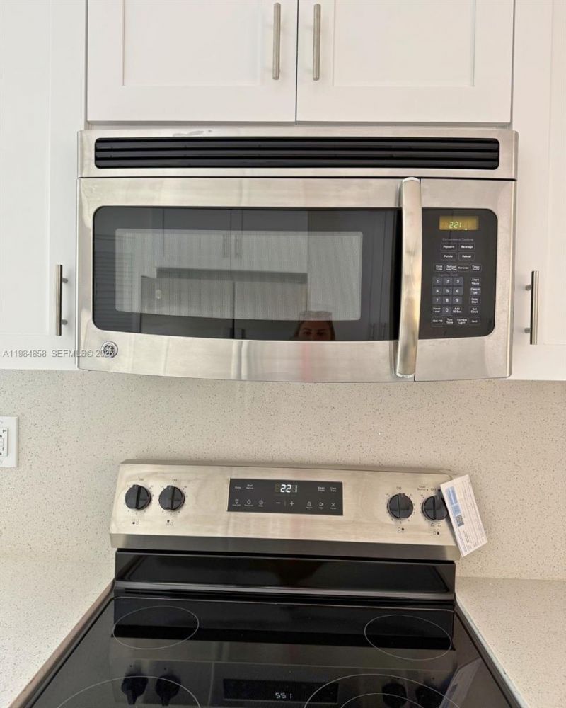 11776 SW 90th Ter , Miami, FL 33186 Photo