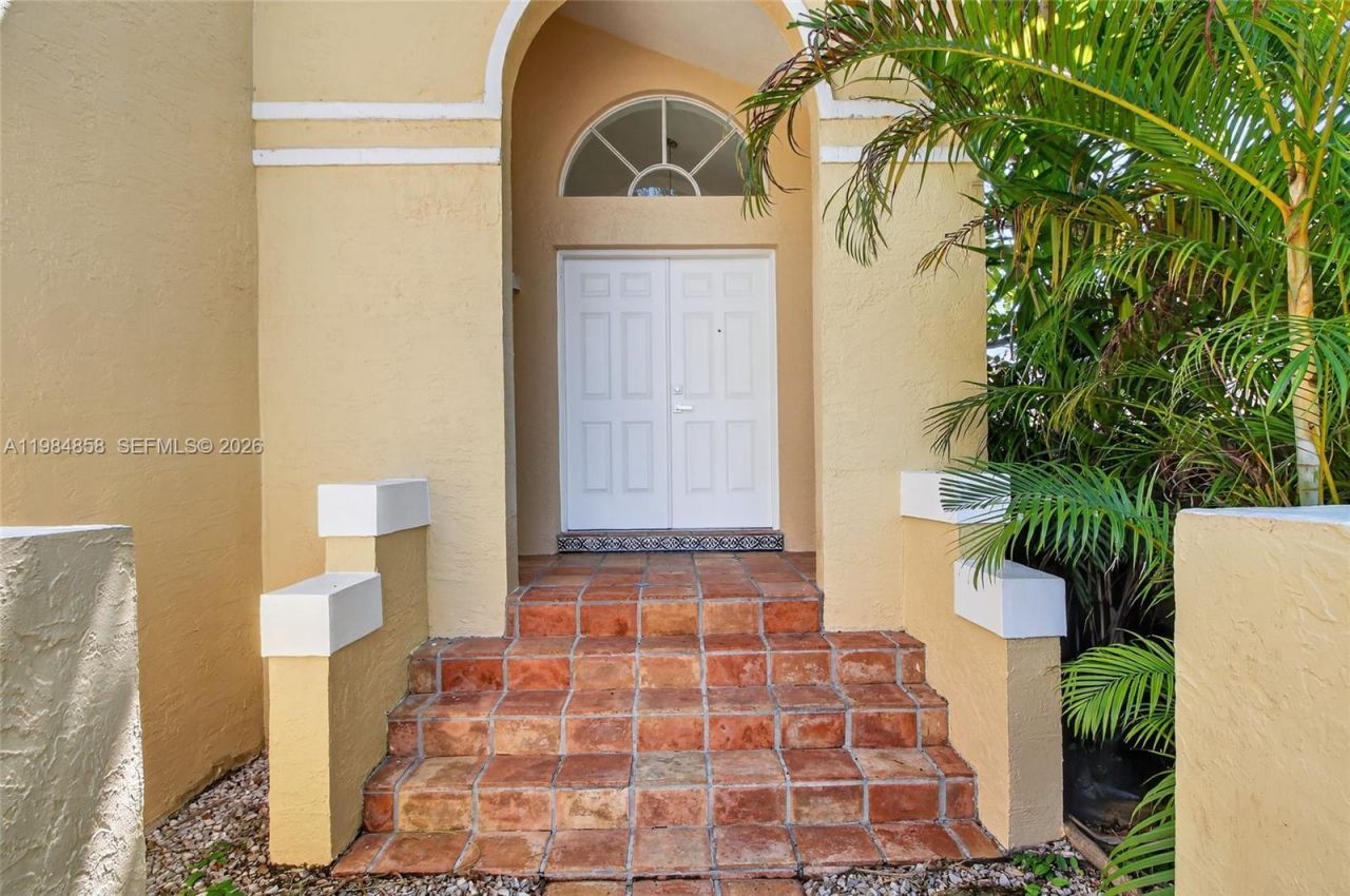 11776 SW 90th Ter , Miami, FL 33186 Photo