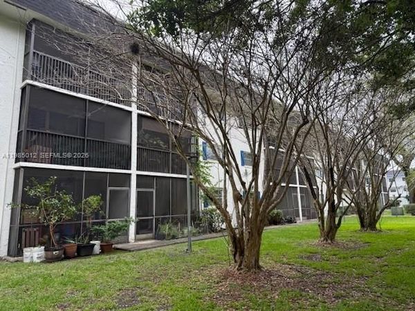 5100 SW 64th Ave, Unit 202, Davie, FL 33314