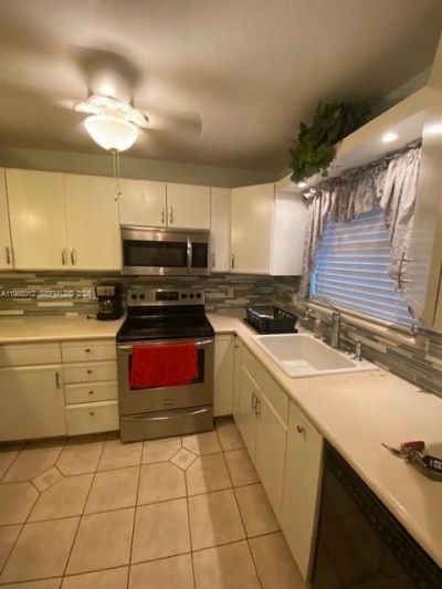 5100 SW 64th Ave , Unit 202, Davie, FL 33314 Photo