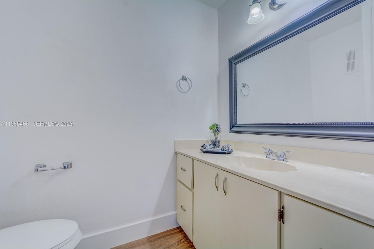 1960 Bayberry Dr, Unit 1960, Pembroke Pines, FL 33024 Photo