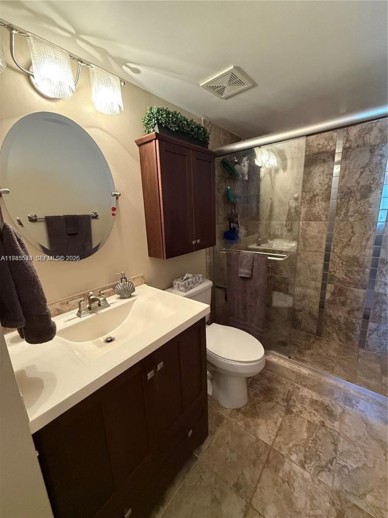 609 Waterside Dr , Unit 609, Hypoluxo, FL 33462 Photo