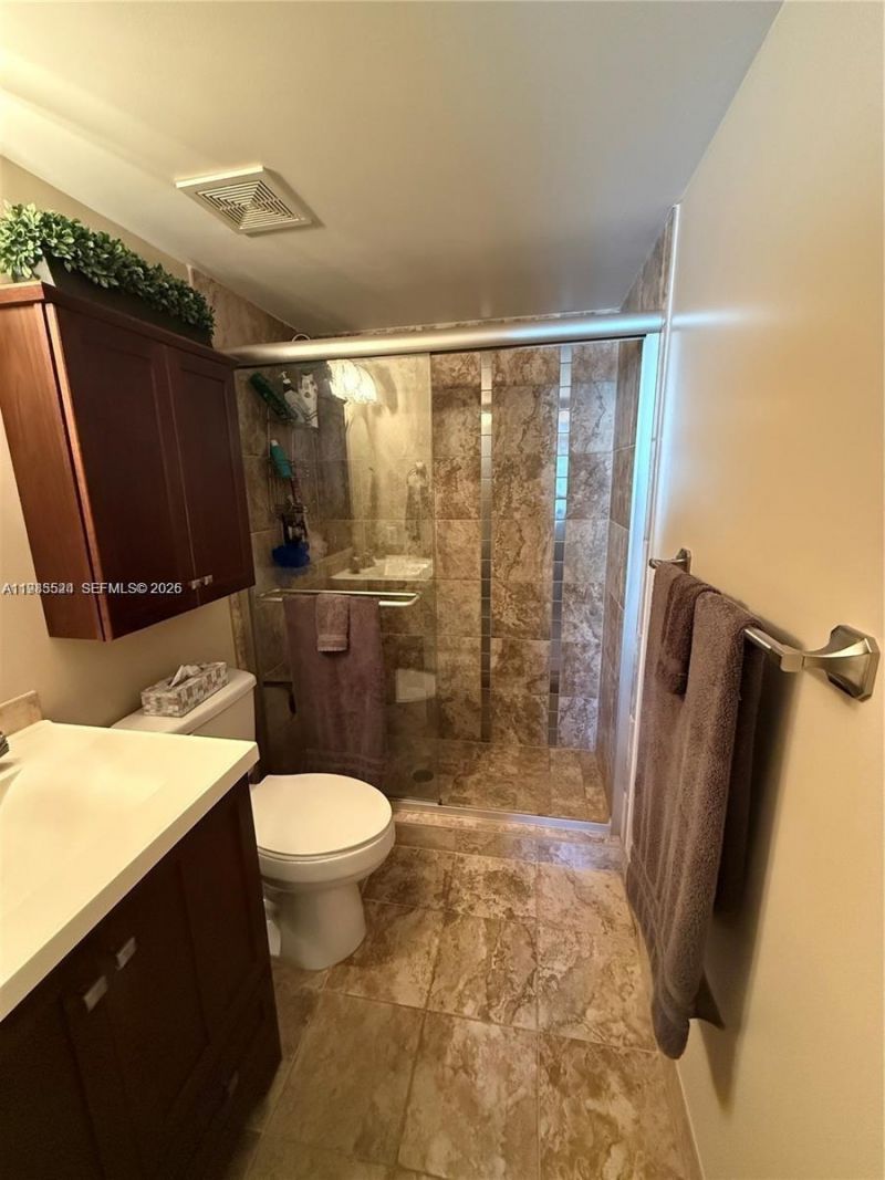 609 Waterside Dr , Unit 609, Hypoluxo, FL 33462 Photo