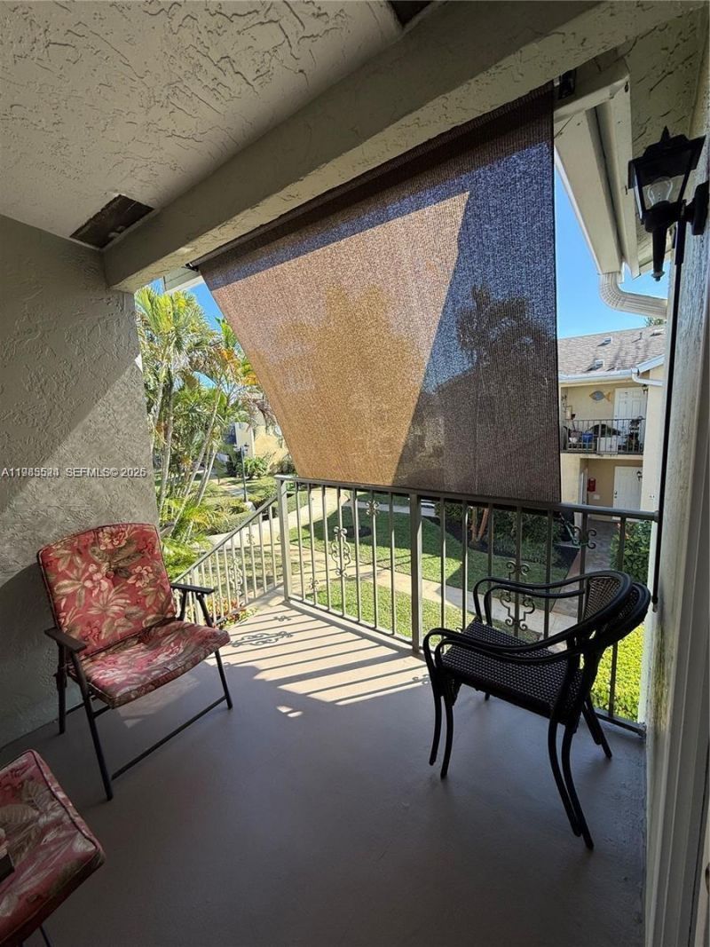 609 Waterside Dr , Unit 609, Hypoluxo, FL 33462 Photo