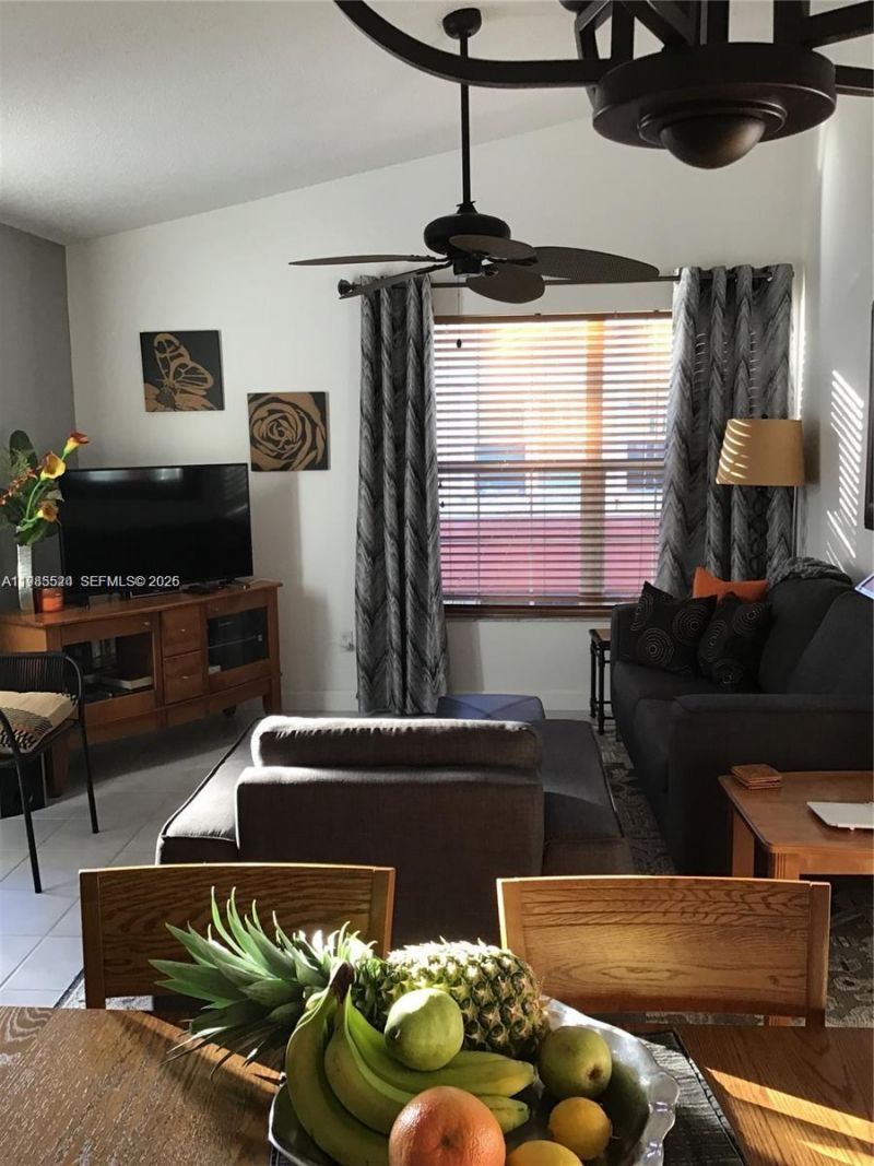 609 Waterside Dr , Unit 609, Hypoluxo, FL 33462 Photo