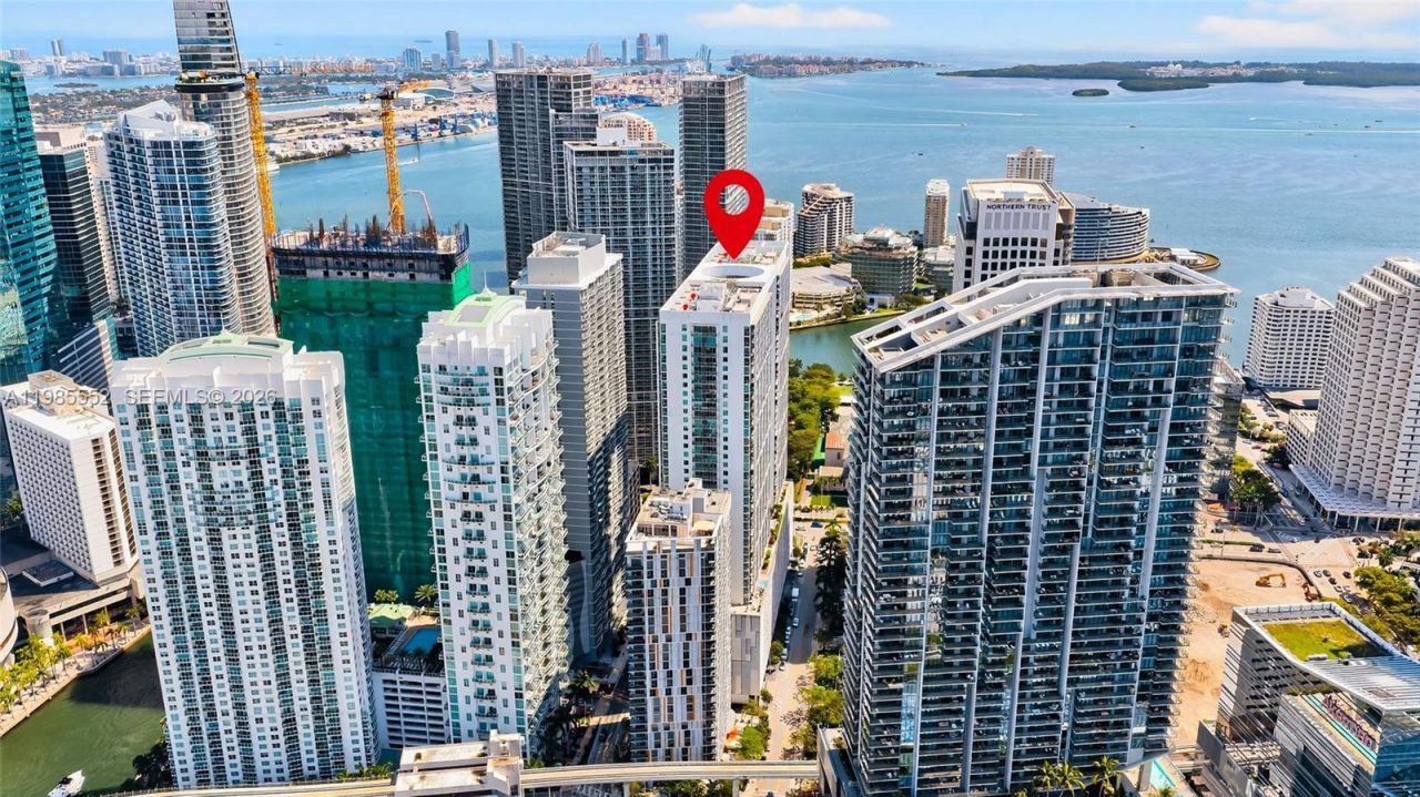 500 Brickell Ave , Unit 3901, Miami, FL 33131 Photo