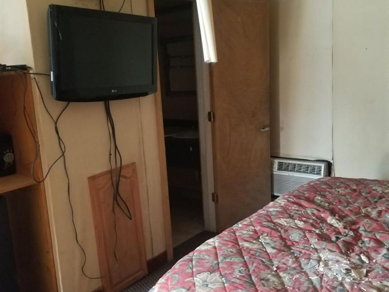 888 Lorain Boulevard, Elyria, OH 44035 Photo 17