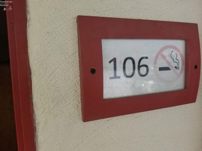 888 Lorain Boulevard, Elyria, OH 44035 Photo 24