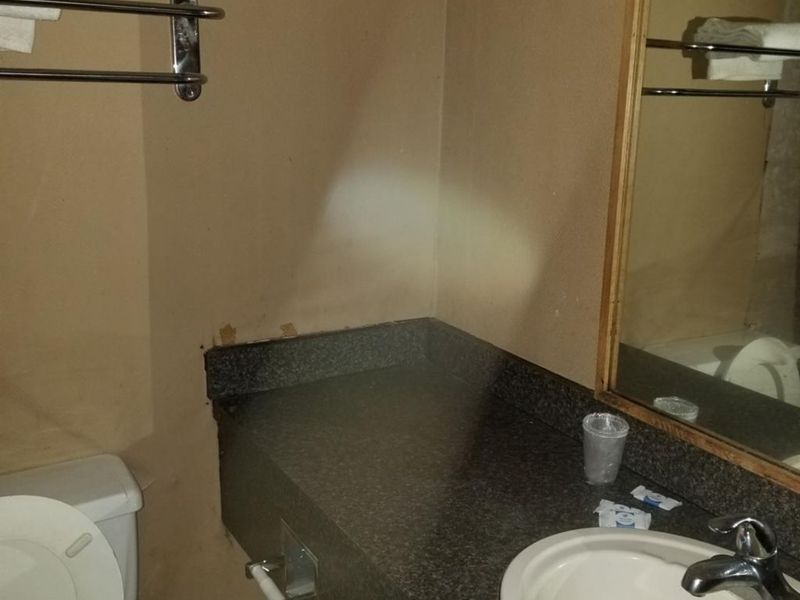 888 Lorain Boulevard, Elyria, OH 44035 Photo 40