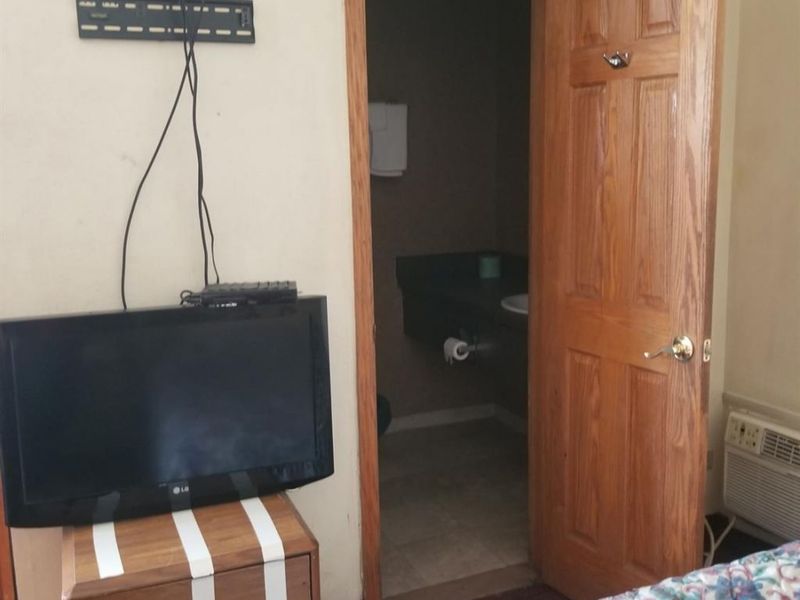 888 Lorain Boulevard, Elyria, OH 44035 Photo 47