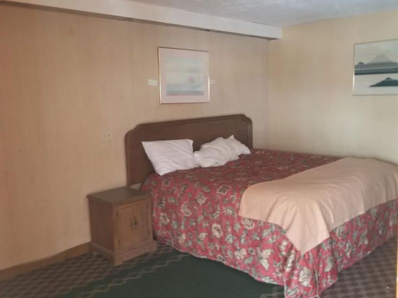 888 Lorain Boulevard, Elyria, OH 44035 Photo 54