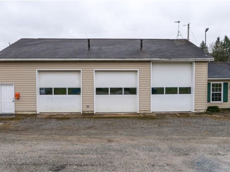 10320 Brosius Road, Garrettsville, OH 44231 Photo 5