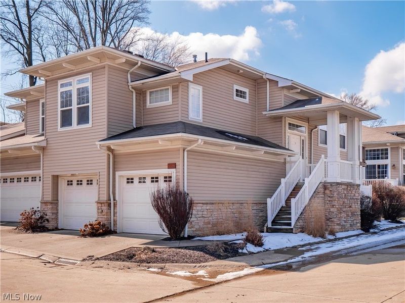 5820 Red Rock Court, Seven Hills, OH 44131 Photo 1