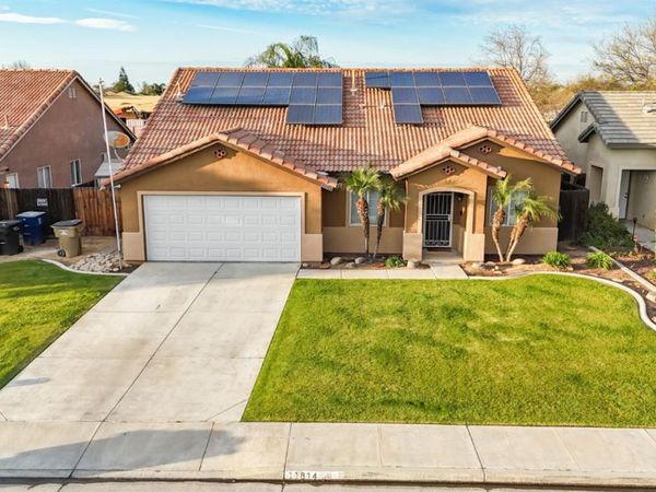 11814 Montague Avenue, Bakersfield, CA 93312