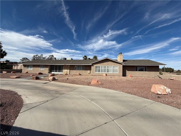 2010 E Pebble Road, Las Vegas, NV 89123