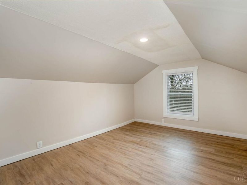 5351 Chapman, Cincinnati, OH 45227 Photo 7