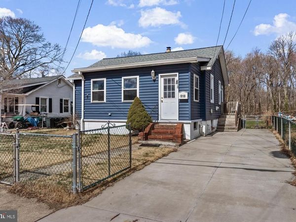 918 RENFREW STREET, BALTIMORE, MD 21221