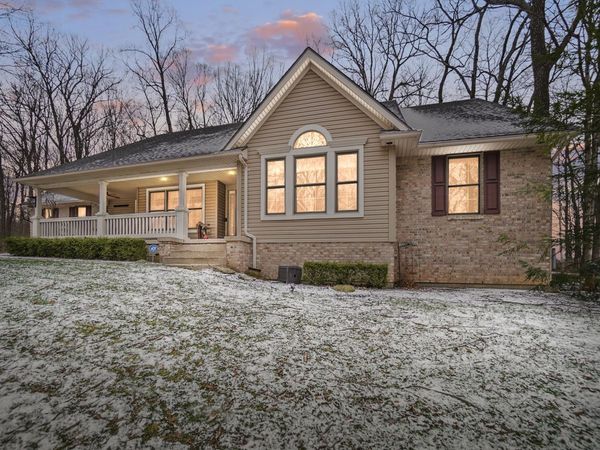 5300 Brookshire Lane, Springfield, OH 45502