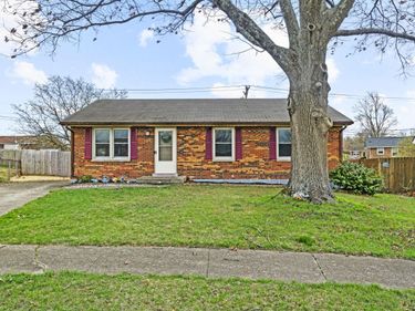 3608 Timbrook Court, Lexington, KY 40517