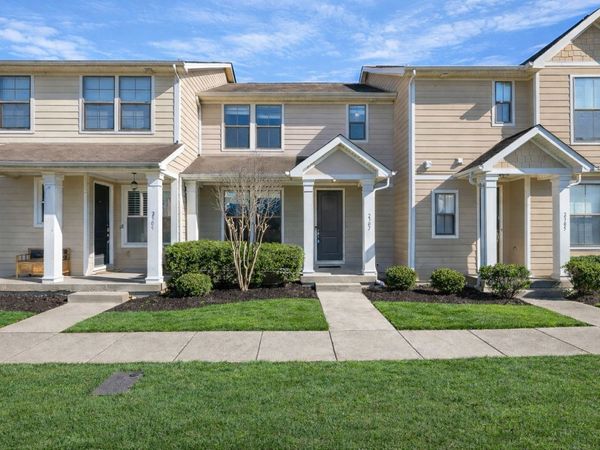 2307 Farrington Pl, Antioch, TN 37013