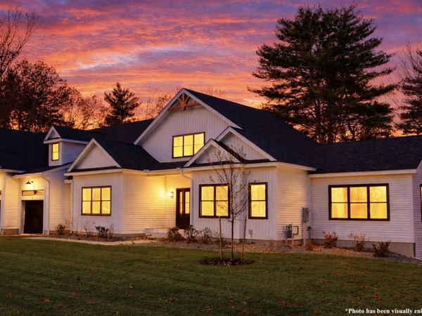 12 Little River Road, Unit 7, Exeter, NH 03833