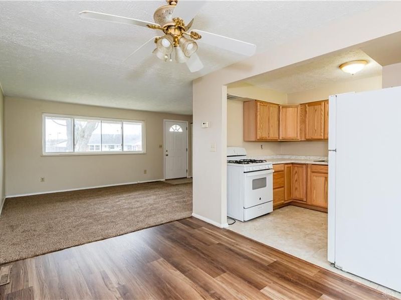 6402 Chippingdon Drive, Huber Heights, OH 45424 Photo 11