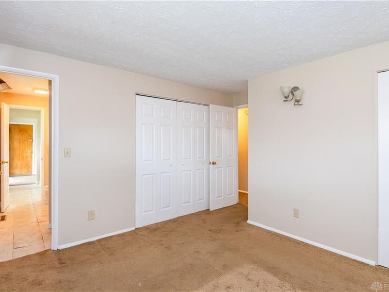 6402 Chippingdon Drive, Huber Heights, OH 45424 Photo 19