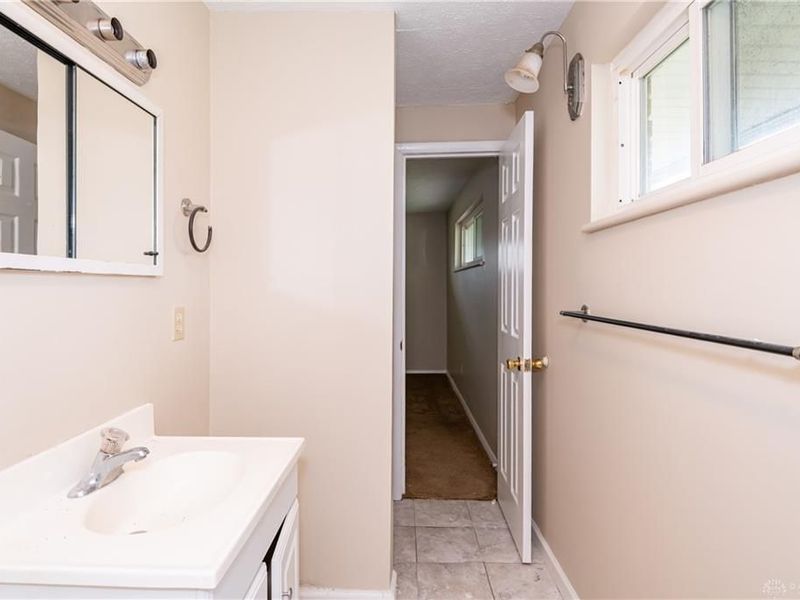 6402 Chippingdon Drive, Huber Heights, OH 45424 Photo 22