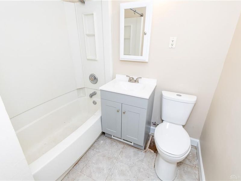 6402 Chippingdon Drive, Huber Heights, OH 45424 Photo 29