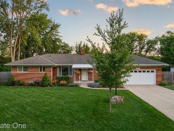 22761 STAIR Drive, Clinton Twp, MI 48036