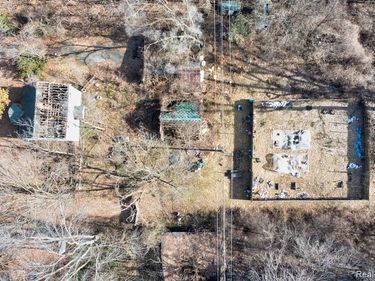 30905 Beverly Road , Romulus, MI 48174