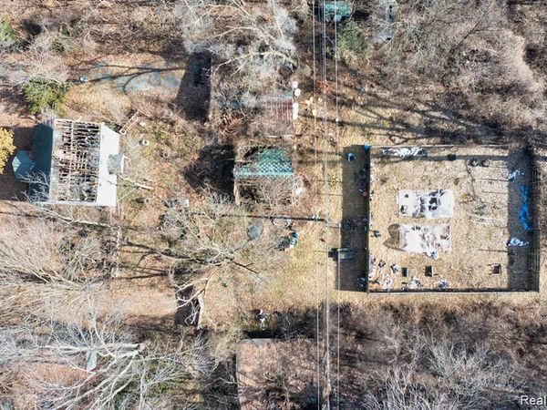 30905 Beverly Road , Romulus, MI 48174