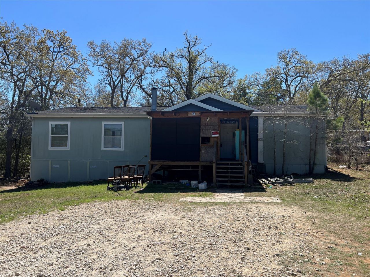 111 Road Runner Ln, Bastrop, TX 78602 Main Photo