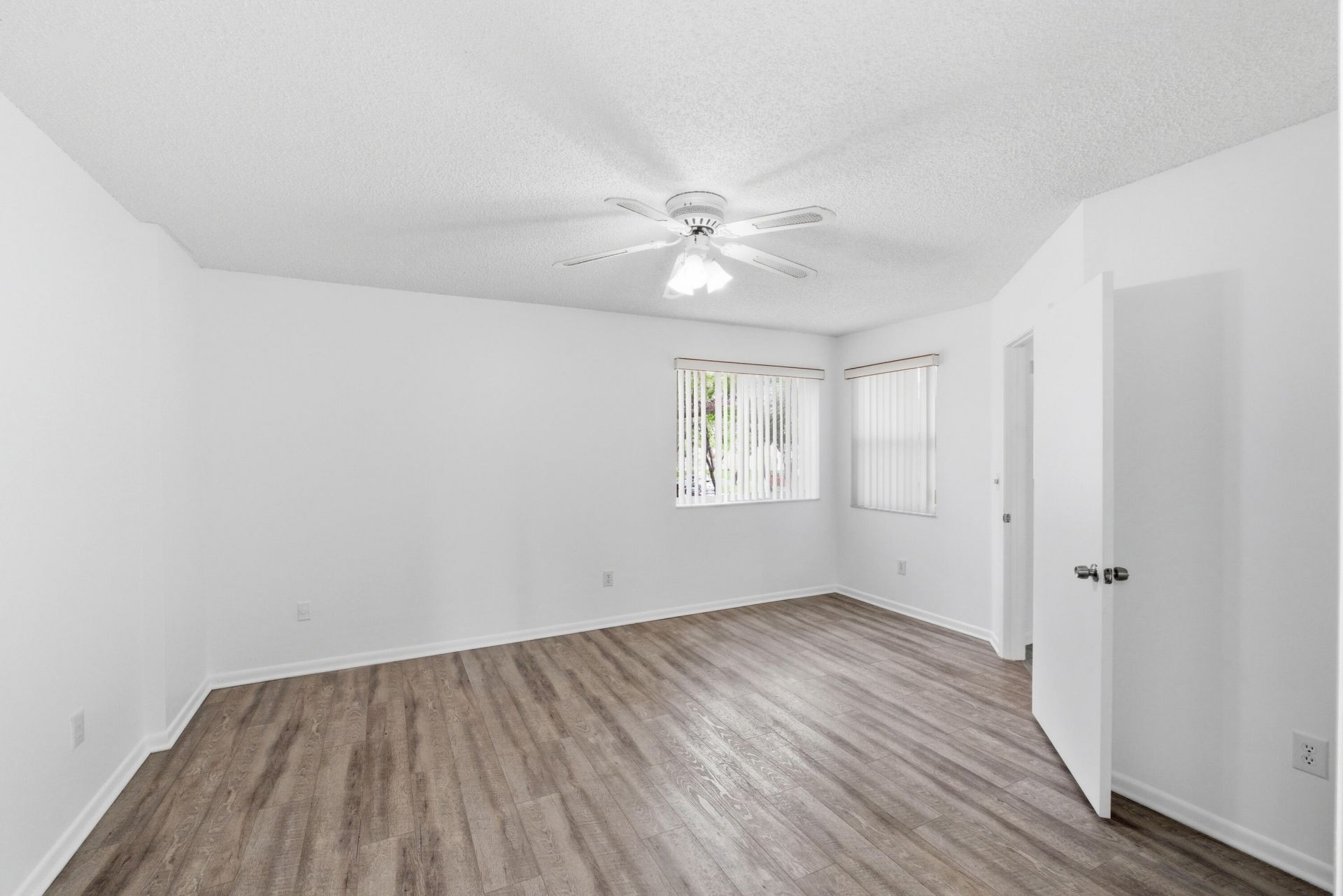 9511 Weldon Circle, Unit G207, Tamarac, FL 33321 Photo