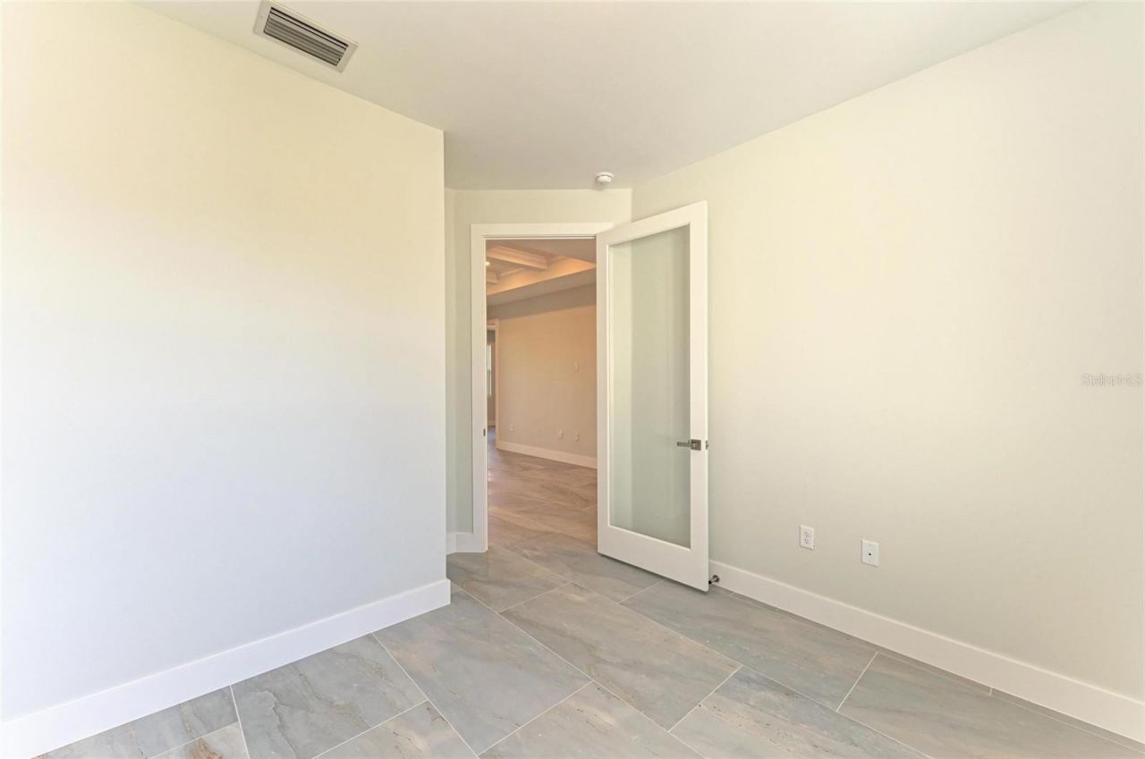 380 Holly Road , Venice, FL 34293 Photo