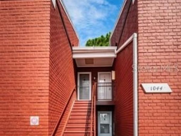 1044 82ND TERRACE N, Unit 1044D, ST PETERSBURG, FL 33702