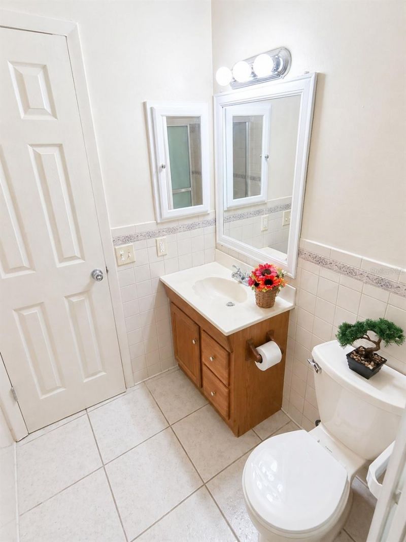 1044 82nd Terrace N, Unit 1044D, Saint Petersburg, FL 33702 Photo