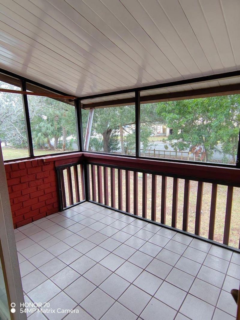 1044 82nd Terrace N, Unit 1044D, Saint Petersburg, FL 33702 Photo