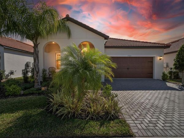 17212 HOLLY WELL AVENUE , WIMAUMA, FL 33598