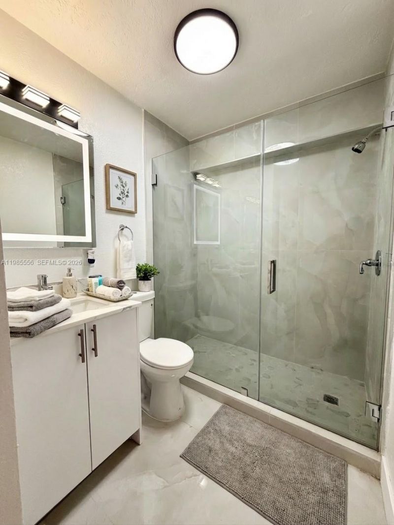 2251 NW 180th Ter , Miami Gardens, FL 33056 Photo