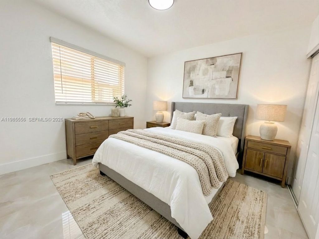 2251 NW 180th Ter , Miami Gardens, FL 33056 Photo