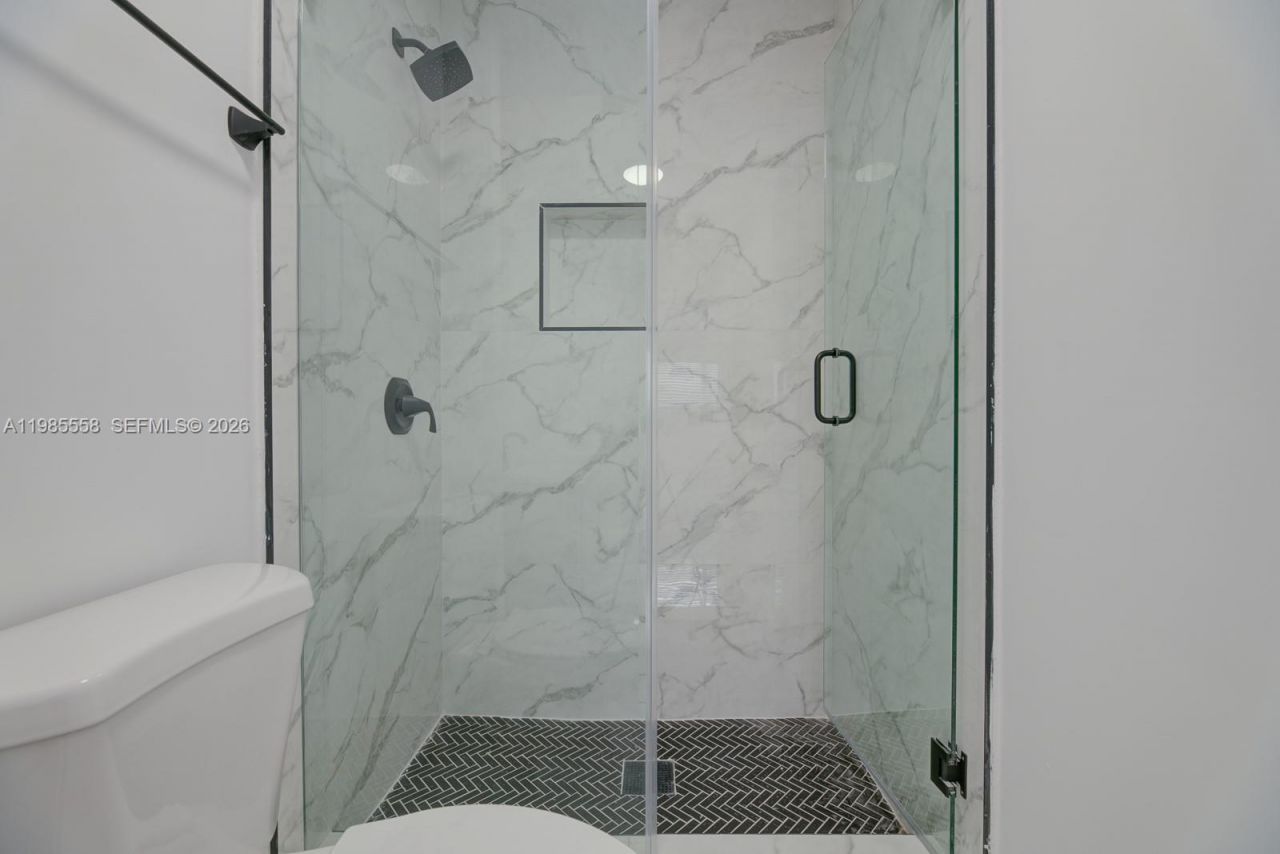 650 E 65th St , Unit 1, Hialeah, FL 33013 Photo