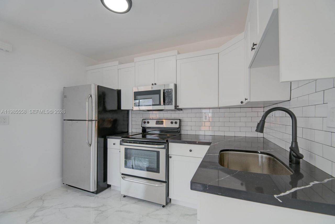 650 E 65th St , Unit 1, Hialeah, FL 33013 Photo