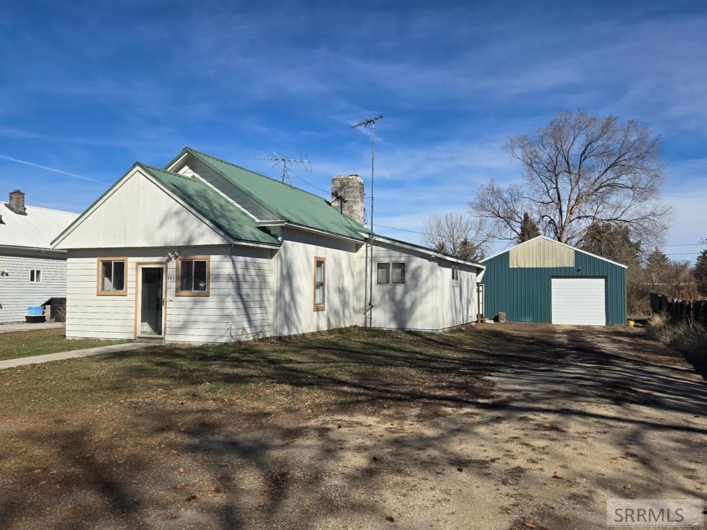 857 Pine Street, Ashton, ID 83420 Main Photo
