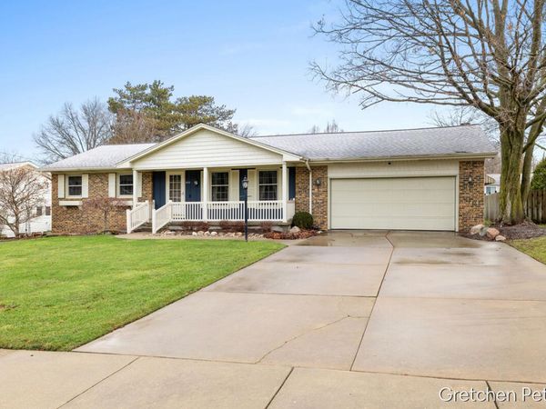 6852 Aleda Avenue SE, Grand Rapids, MI 49508