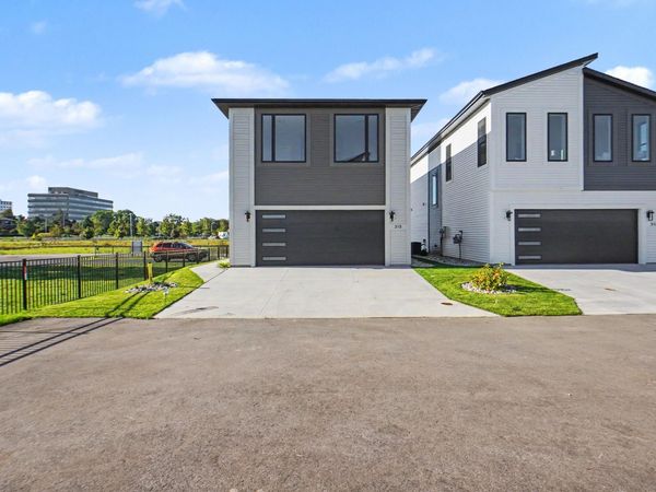 315 Edison Court, Unit 30, Muskegon, MI 49440