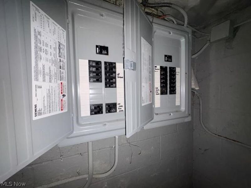 12008 Buckingham Avenue, Cleveland, OH 44120 Photo 13